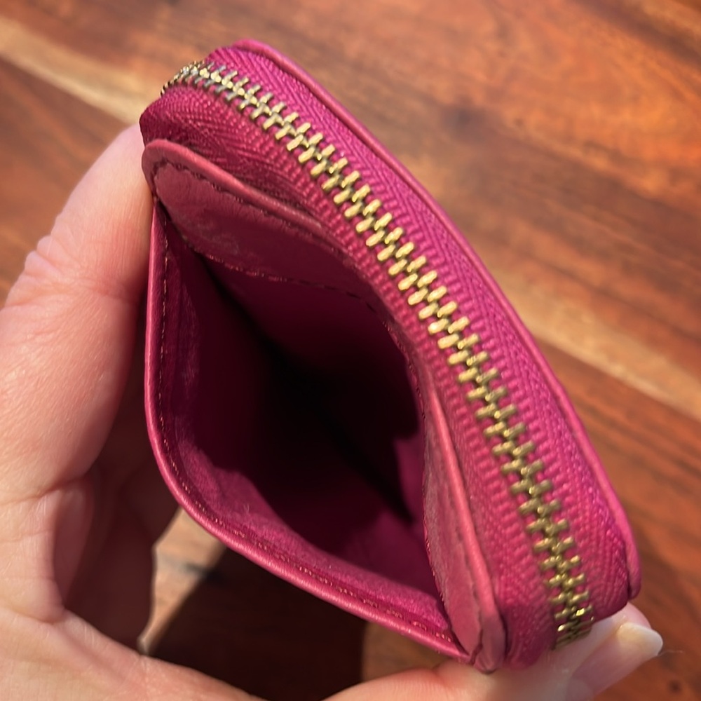 FOSSIL LEATHER WRISTLET - Picture 4 of 8